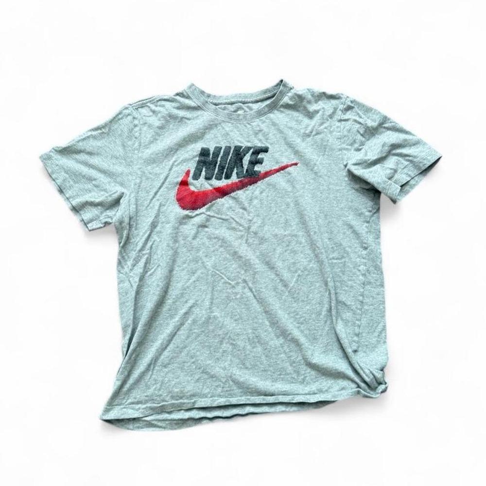Nike The Nike Tee Gray Graphic T-Shirt Men's Medium Red Black Swoosh